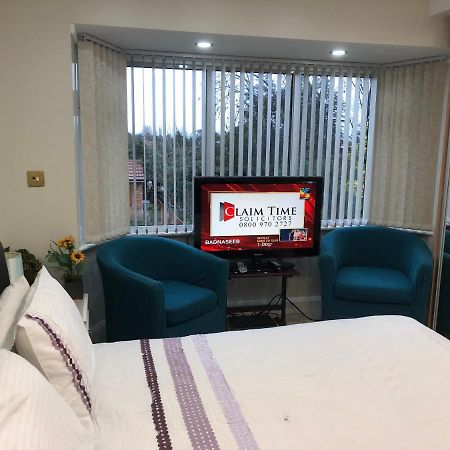 Lyndon B&B Solihull Esterno foto