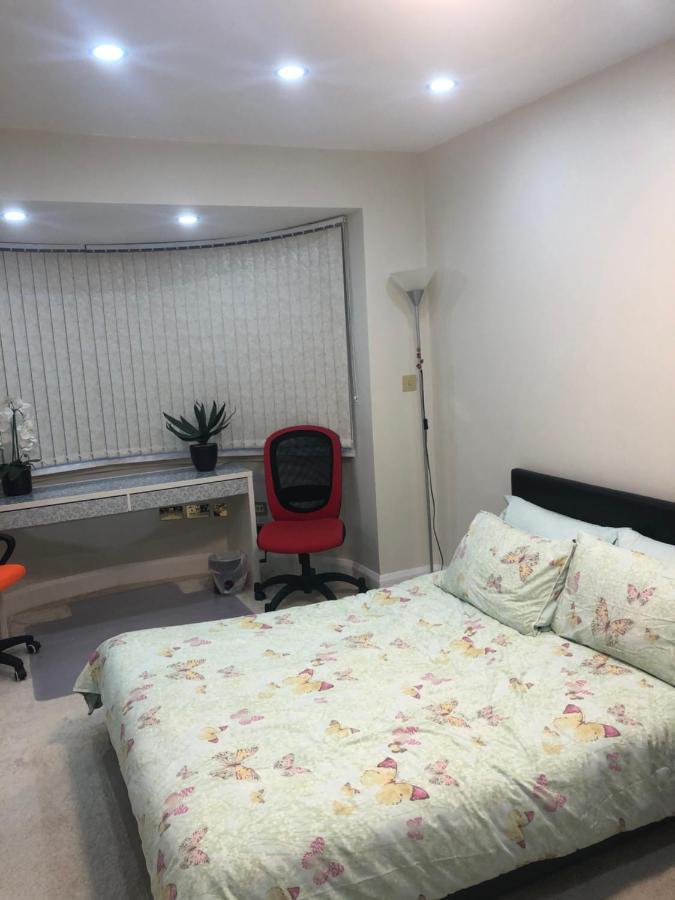 Lyndon B&B Solihull Esterno foto