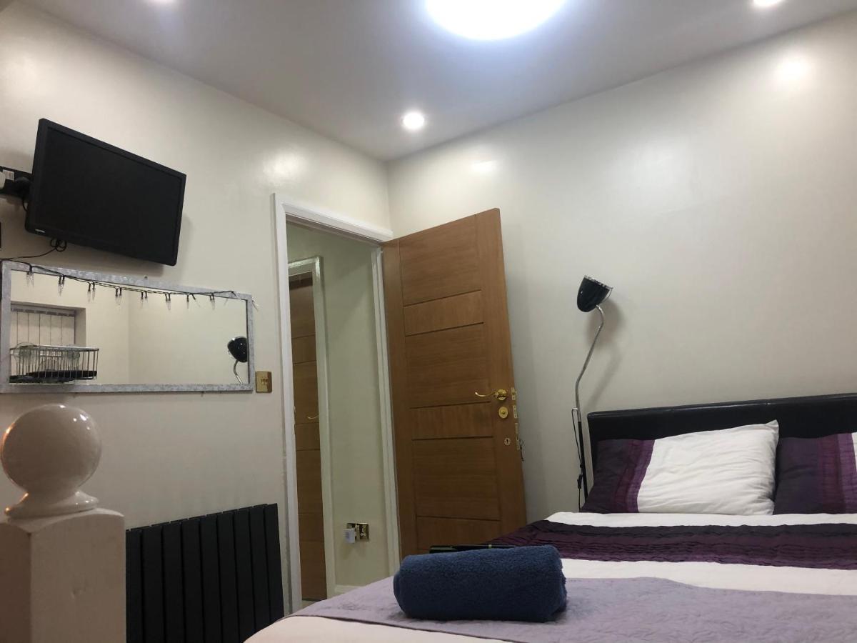 Lyndon B&B Solihull Esterno foto
