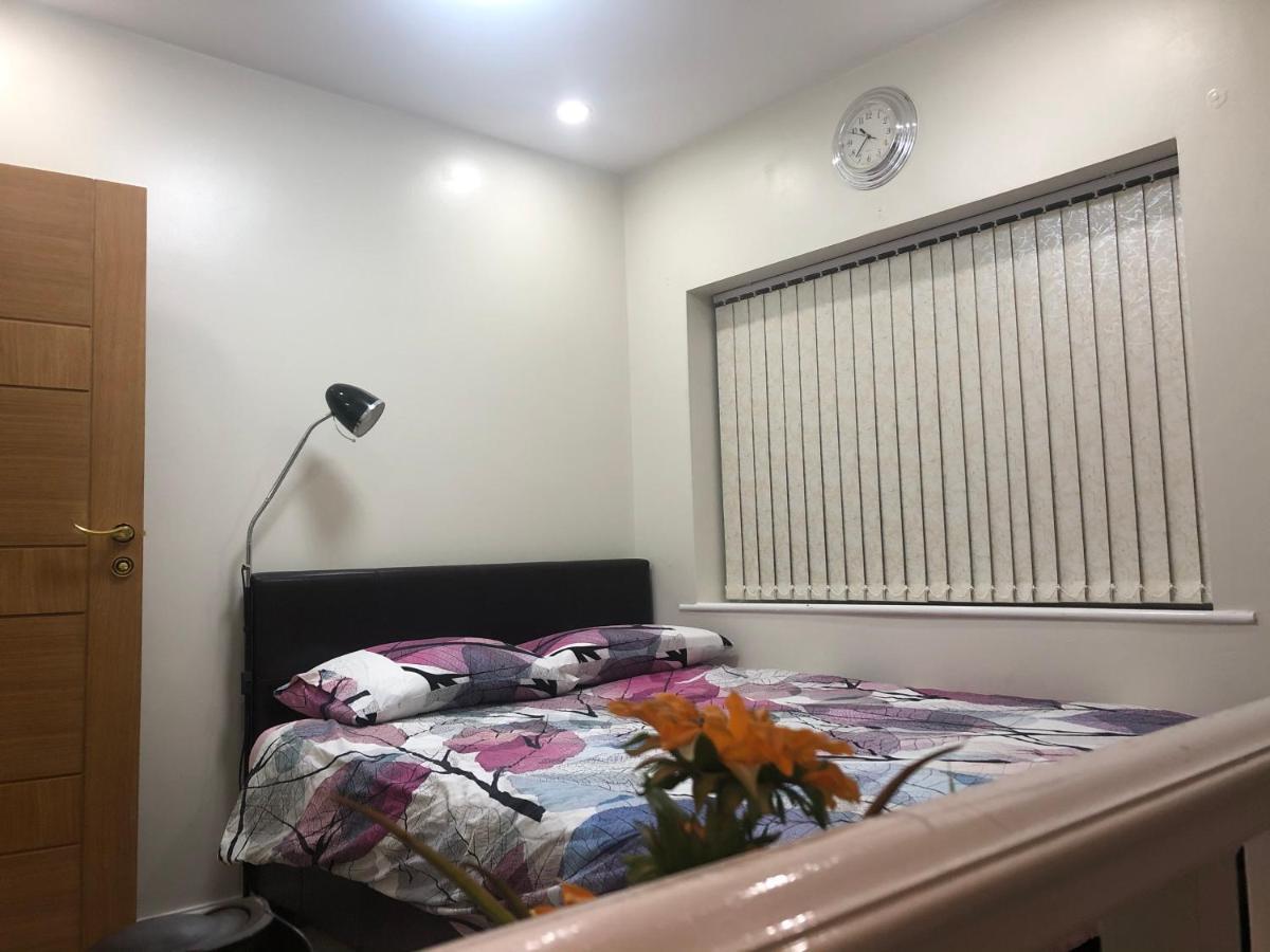 Lyndon B&B Solihull Esterno foto